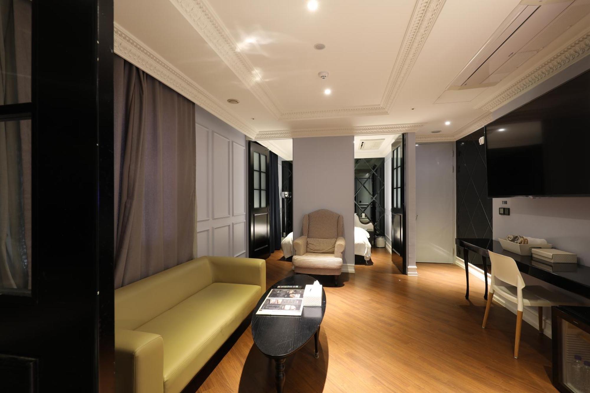 Hotel The Designers Инчон Екстериор снимка