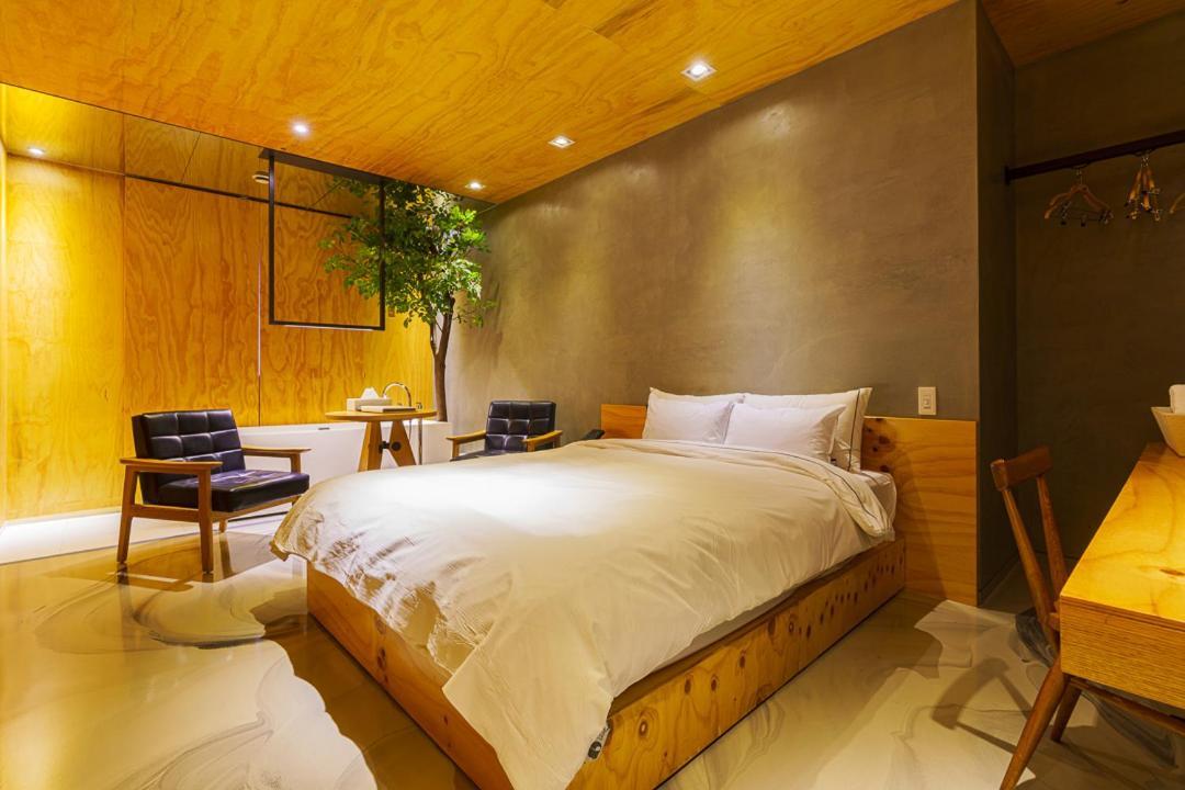 Hotel The Designers Инчон Екстериор снимка