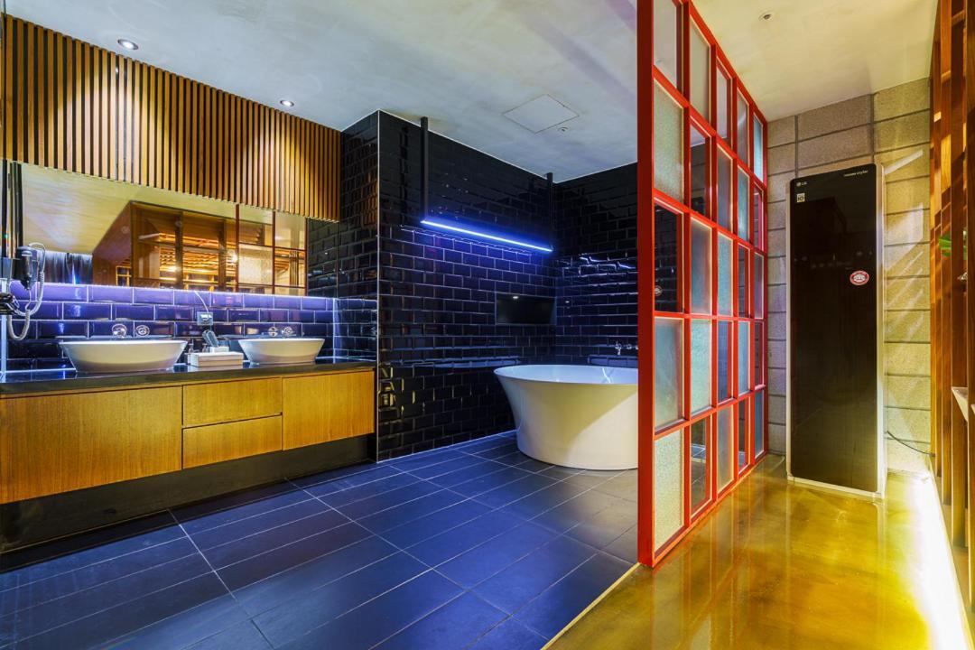 Hotel The Designers Инчон Екстериор снимка