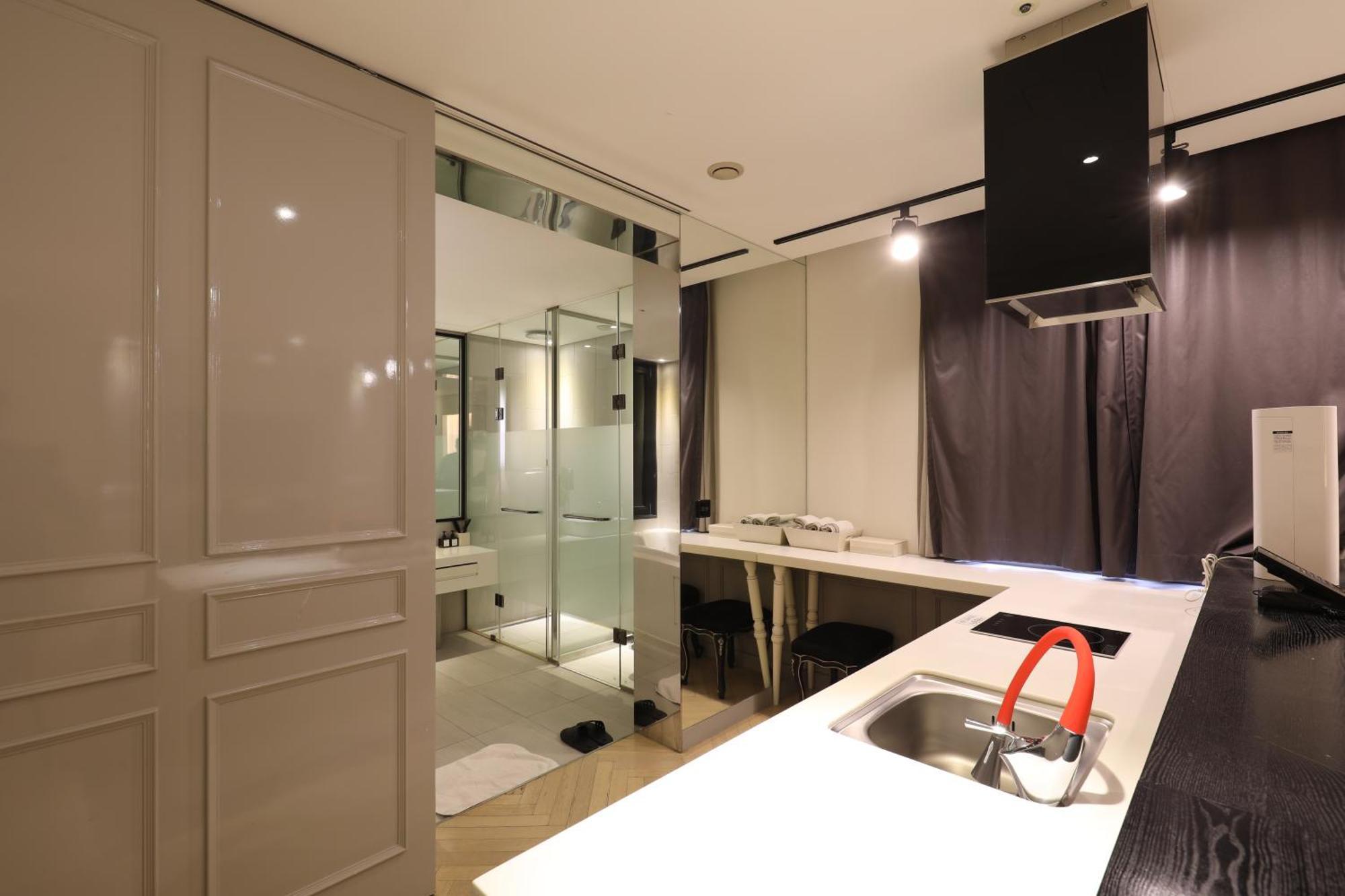 Hotel The Designers Инчон Екстериор снимка