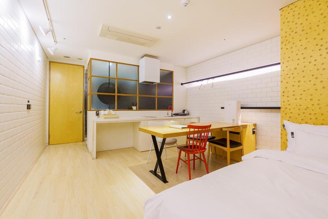 Hotel The Designers Инчон Екстериор снимка
