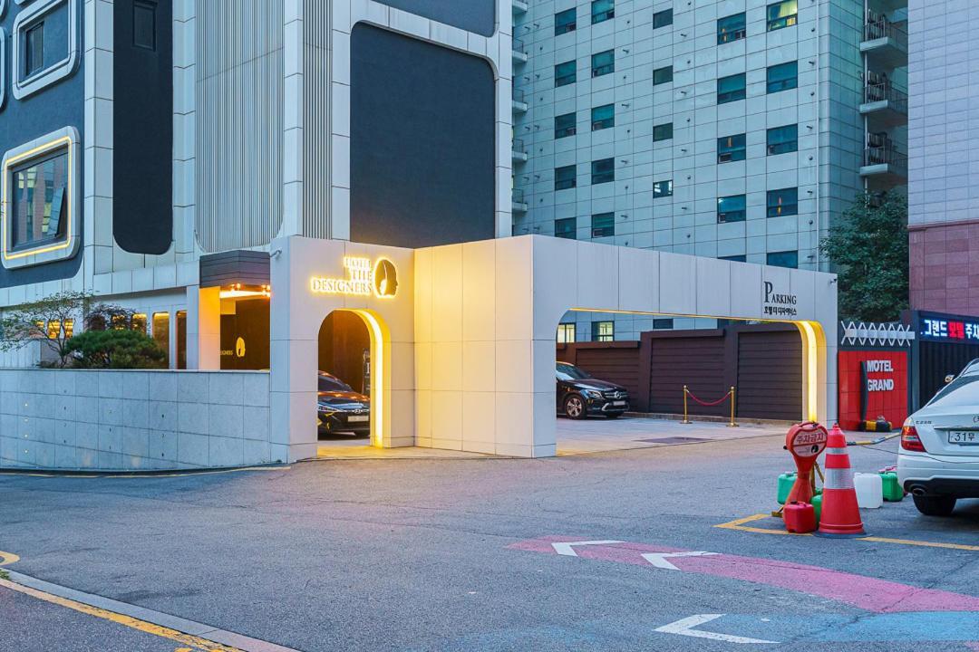 Hotel The Designers Инчон Екстериор снимка